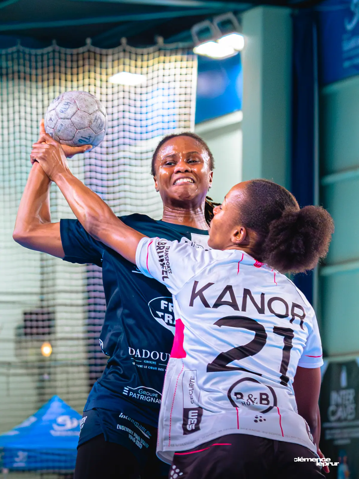 Stella Saint-Maur contre Brest — photographie 1